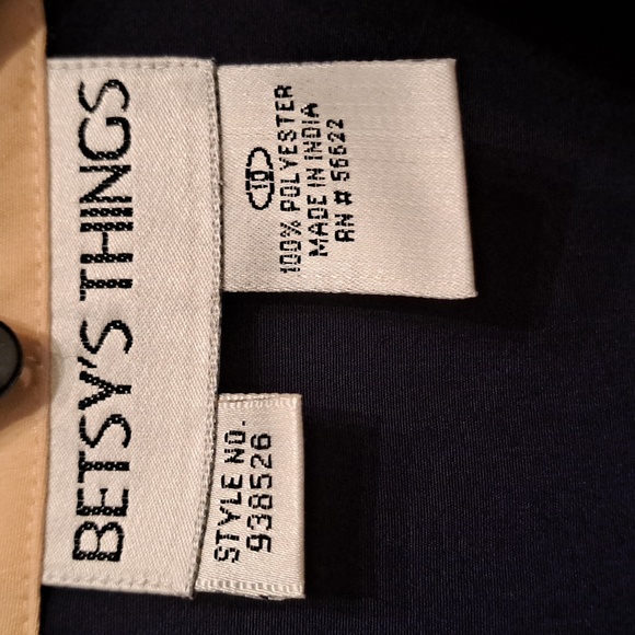Betsy's Things Vintage button down top vintage size 10 - Picture 4 of 9